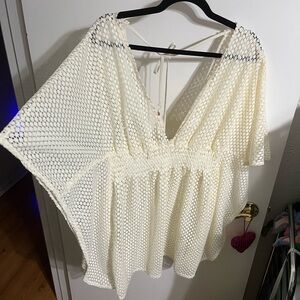 💙 Large Elegant Cream Women's Swimsuit Cover up